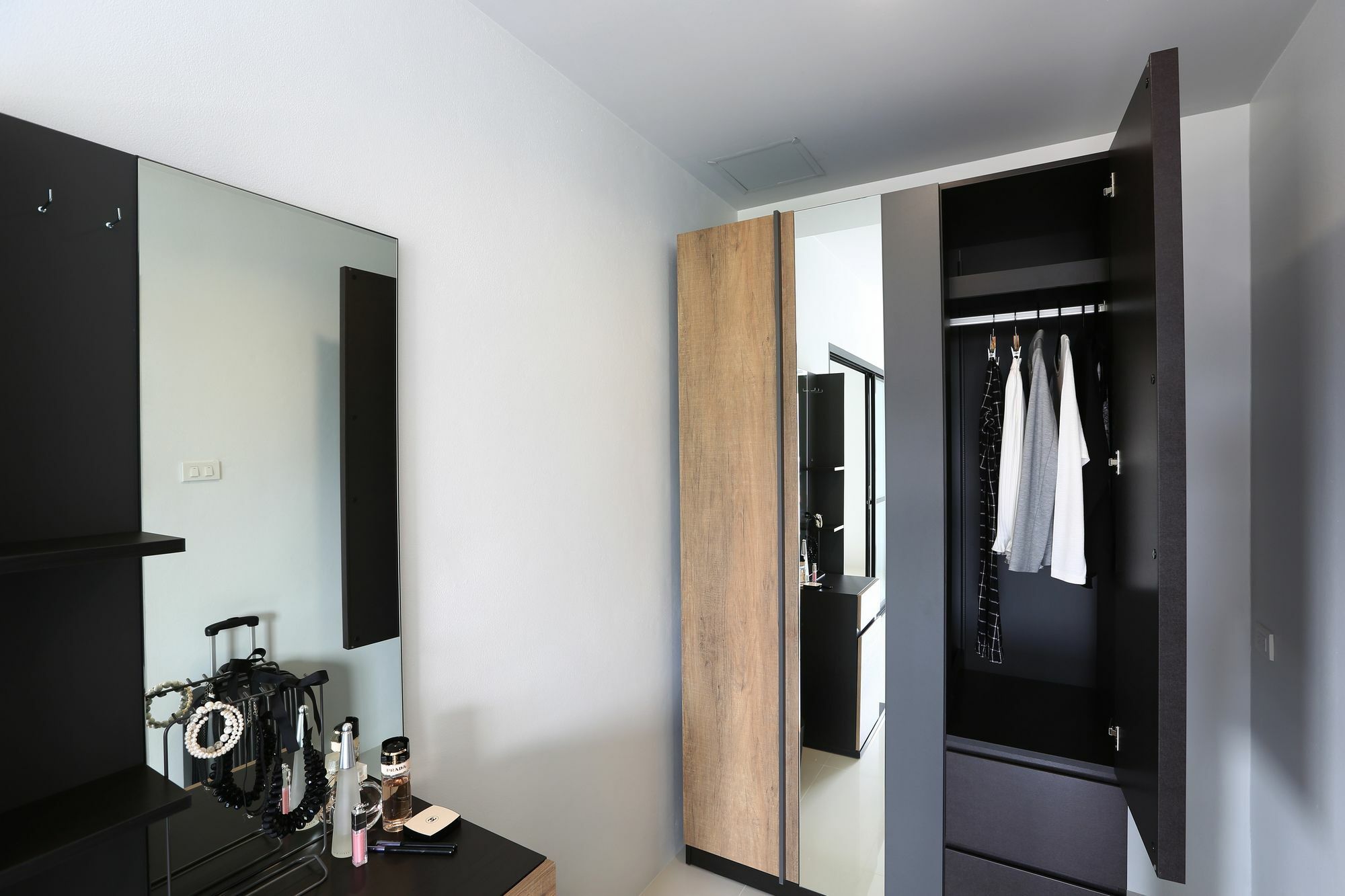Sukh Serviced Apartment Ban Kohong Exterior foto